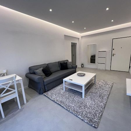 Comfy Apartment In Nea Smirni Атина Екстериор снимка