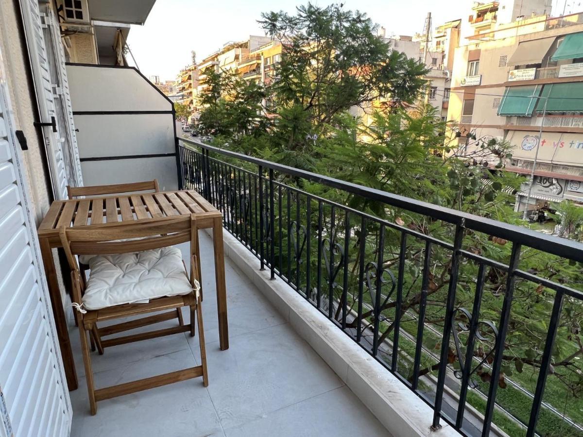Comfy Apartment In Nea Smirni Атина Екстериор снимка